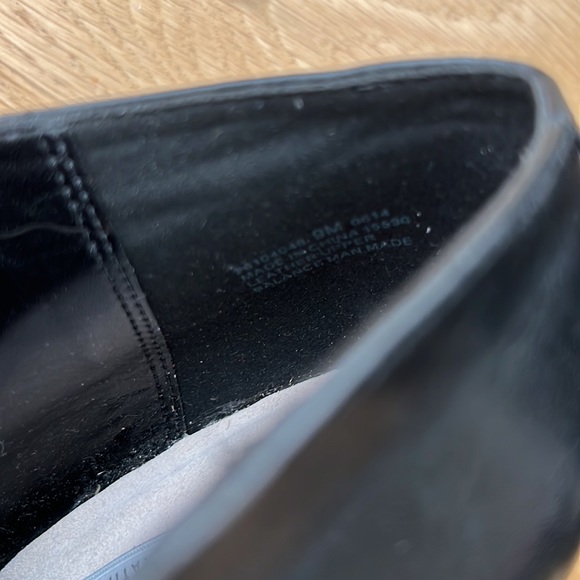 Clarks wedge booties. Black. Size 9. Never worn! - Picture 8 of 9